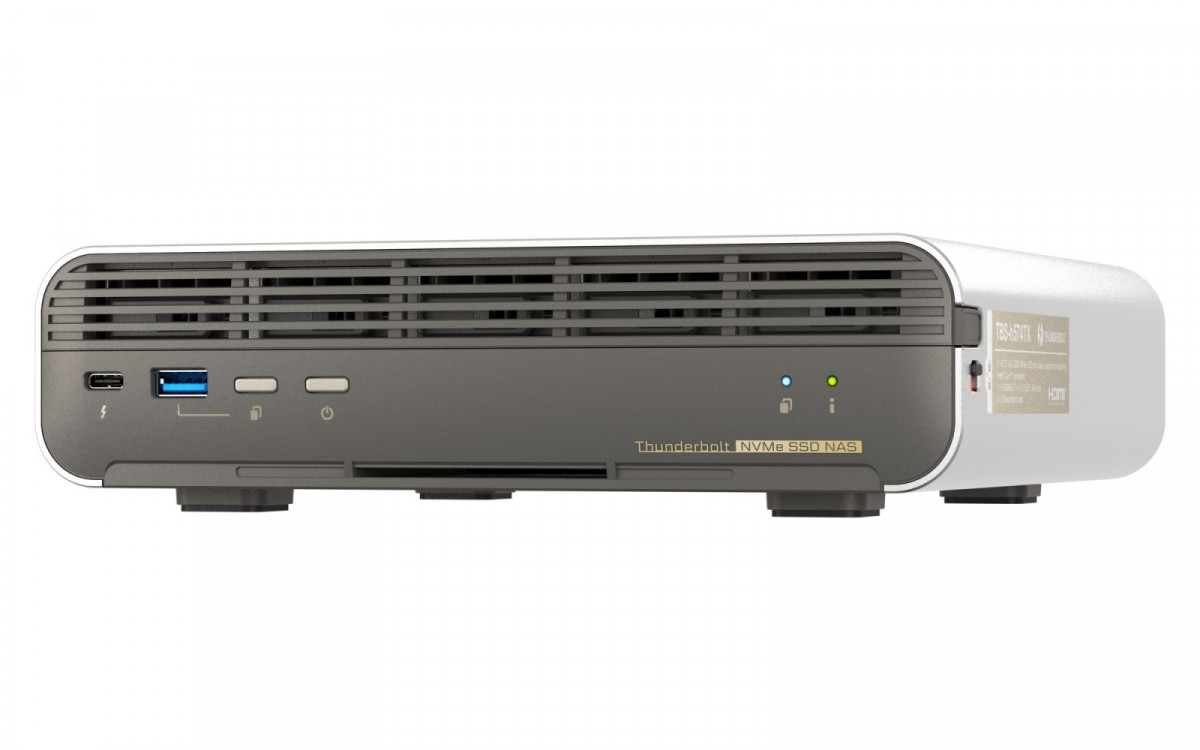 QNAP TBS-h574TX-i5U-16G Serwer All-Flash NASbook - obrazek 5